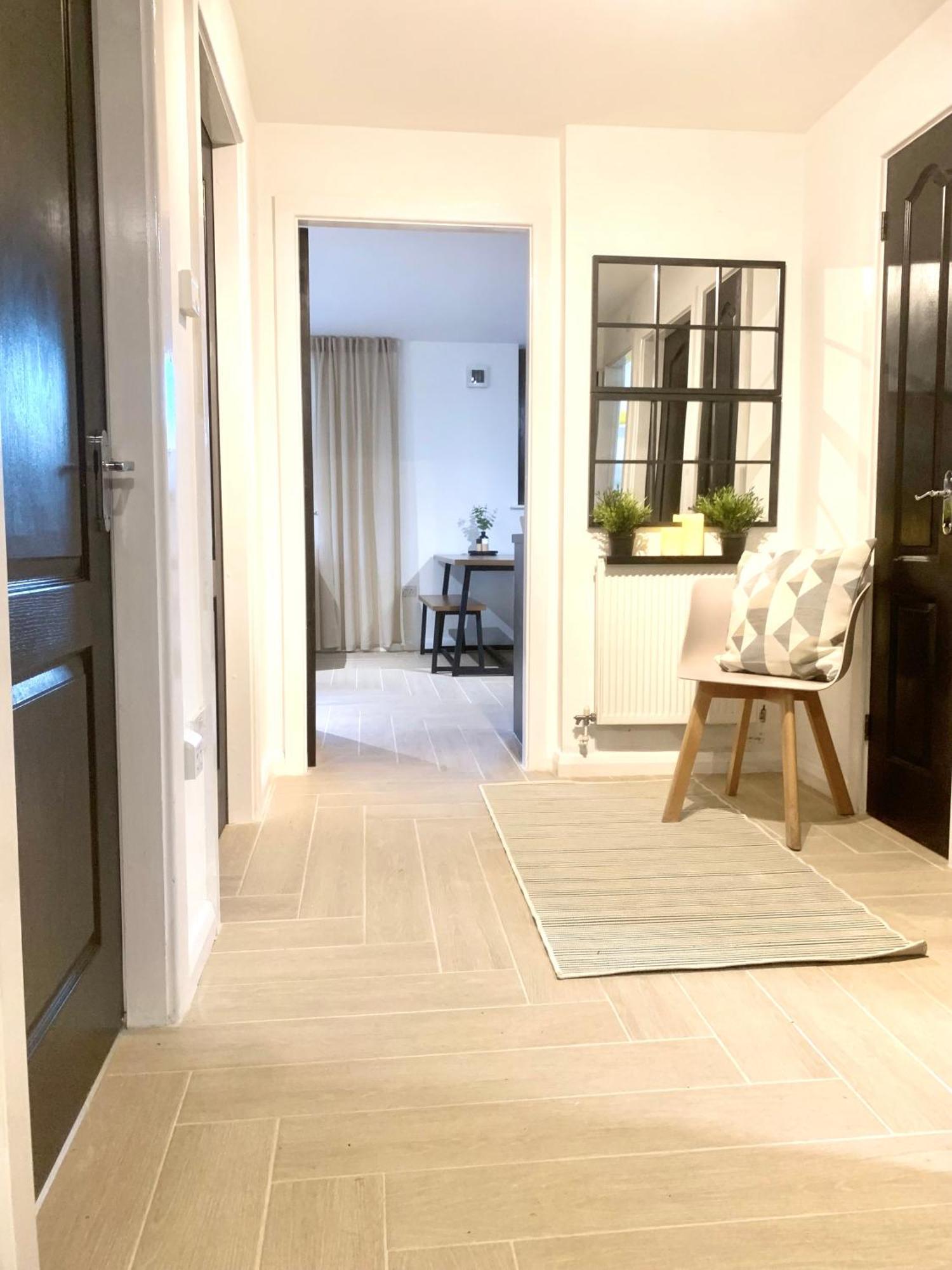 Large Stylish 3 Bedroom City Centre Apartment Free Secure Parking Ливърпул Екстериор снимка