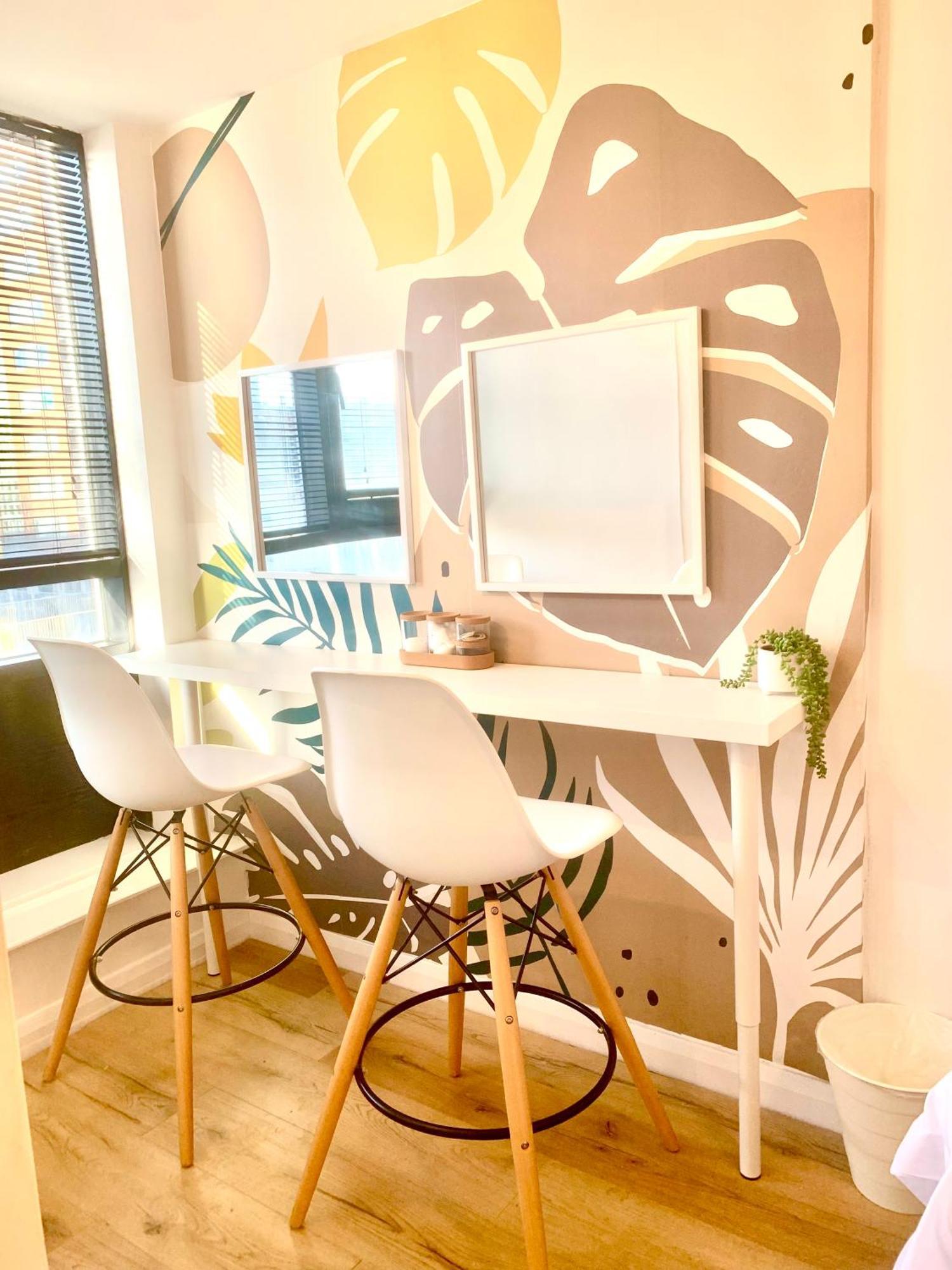 Large Stylish 3 Bedroom City Centre Apartment Free Secure Parking Ливърпул Екстериор снимка